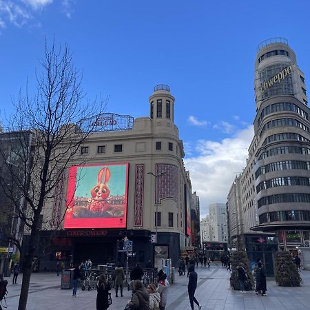 Apartamentos Day Madrid Plaza De Espana Centro Gran Via Sol Malasana Екстериор снимка