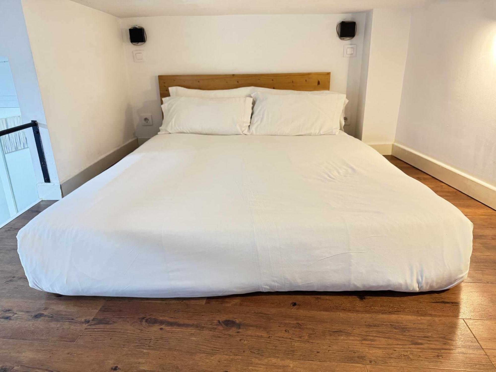 Apartamentos Day Madrid Plaza De Espana Centro Gran Via Sol Malasana Екстериор снимка